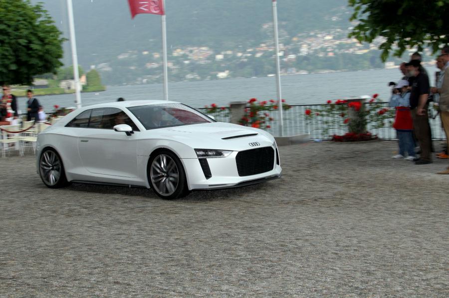  Audi Quattro Concept 2010 года  (фото 10 из 119)